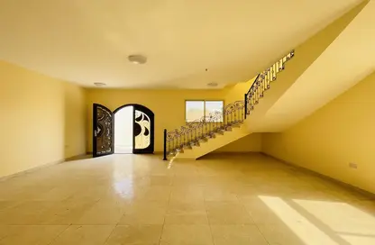 Villa - 3 Bedrooms - 4 Bathrooms for rent in Al Sarooj - Al Ain