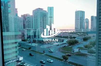 شقة - غرفة نوم - 1 حمام للايجار في شارع التعاون الجديد - التعاون - الشارقة