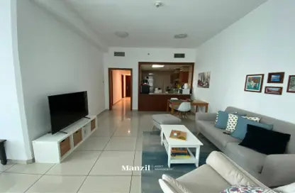 Apartment - 1 Bedroom - 1 Bathroom for sale in Marina Pinnacle - Dubai Marina - Dubai