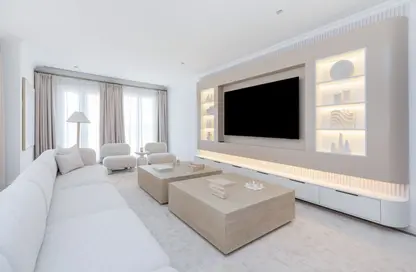 Townhouse - 5 Bedrooms - 6 Bathrooms for rent in Sur La Mer - La Mer - Jumeirah - Dubai
