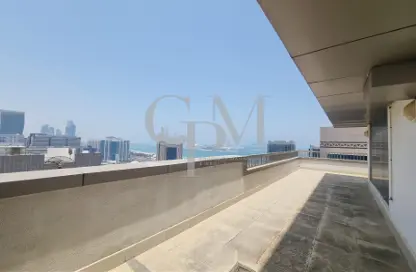 Apartment - 3 Bedrooms - 4 Bathrooms for rent in Al Nakheel Tower - Al Khalidiya - Abu Dhabi