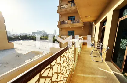 Apartment - Studio - 1 Bathroom for sale in Niloofar Tower - Culture Village - Dubai