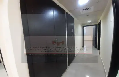 صورة لـ ردهة-ممر شقة - 2 غرف نوم - 3 حمامات للايجار في شابية - مصفح - أبوظبي ، صورة رقم 1