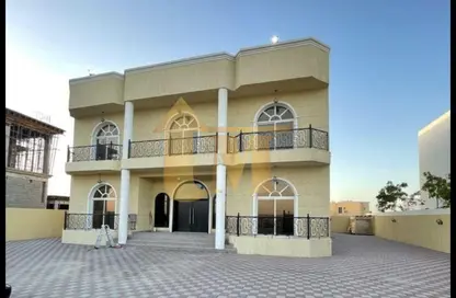 Villa - 5 Bedrooms - 7+ Bathrooms for rent in Al Khawaneej 2 - Al Khawaneej - Dubai