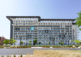 Apartment - 1 bedroom - 2 bathrooms for sale in Oasis 1 - Oasis Residences - Masdar City - Abu Dhabi