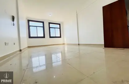 شقة - 2 غرف نوم - 2 حمامات للايجار في شارع الوحدة - الوحدة - أبوظبي