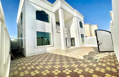 Terrace image for: Villa - 4 Bedrooms - 7 Bathrooms for rent in Al Sarooj - Al Ain, Image 1