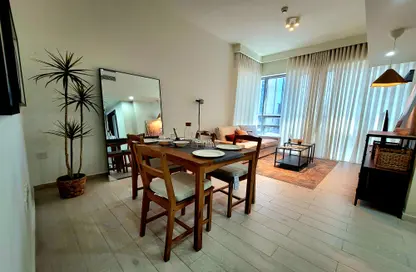 Apartment - 2 Bedrooms - 2 Bathrooms for rent in Sama Tower - Electra Street - Abu Dhabi