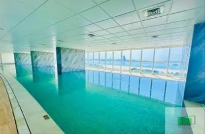 Apartment - 2 Bedrooms - 3 Bathrooms for rent in Wave tower - Corniche Road - Abu Dhabi