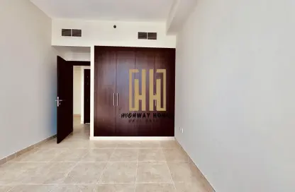 Apartment - 1 Bedroom - 2 Bathrooms for rent in Rolla Square - Rolla Area - Sharjah