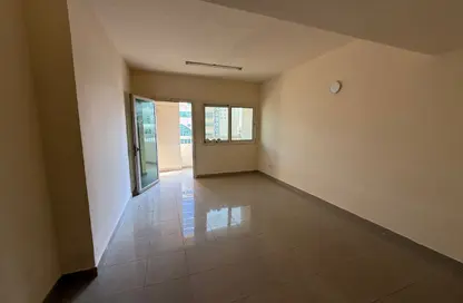 Apartment - 1 Bedroom - 2 Bathrooms for rent in Abu shagara Building 2 - Budaniq - Al Qasimia - Sharjah