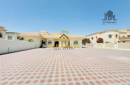 فيلا - 5 غرف نوم - 7 حمامات للايجار في رملة زاخر - زاخر - العين