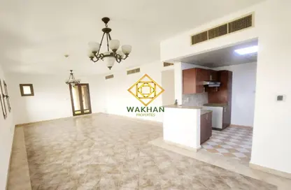 شقة - 2 غرف نوم - 4 حمامات للبيع في قرية البادية هيل سايد - مدينة المهرجانات بدبي - دبي