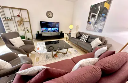 Apartment - 2 Bedrooms - 1 Bathroom for rent in Beach Tower 1 - Al Khan Lagoon - Al Khan - Sharjah
