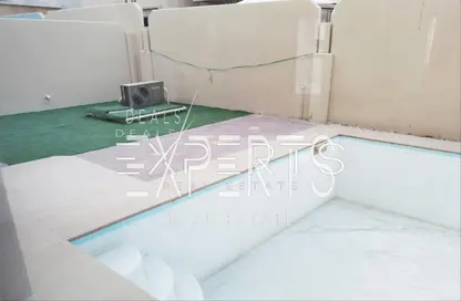 Villa - 5 Bedrooms - 6 Bathrooms for sale in Arabian Style - Al Reef Villas - Al Reef - Abu Dhabi