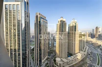 Apartment - 3 Bedrooms - 4 Bathrooms for sale in Boulevard Crescent Tower 1 - BLVD Crescent - Downtown Dubai - Dubai