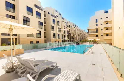 Apartment - 3 Bedrooms - 4 Bathrooms for sale in Janayen Avenue - Mirdif Hills - Mirdif - Dubai