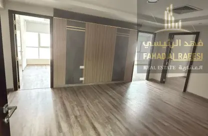 مكتب - استوديو - 2 حمامات للايجار في الرملة 1 - الرملة - أم القيوين