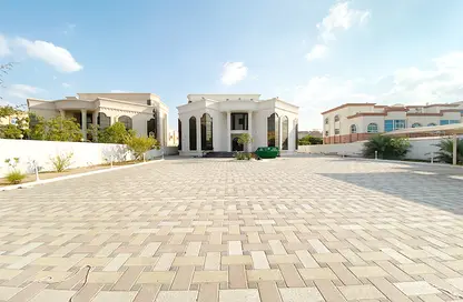 فيلا - 8 غرف نوم - 8 حمامات للايجار في فيلات مدينة خليفة آيه - مدينة خليفة أ - مدينة خليفة - أبوظبي