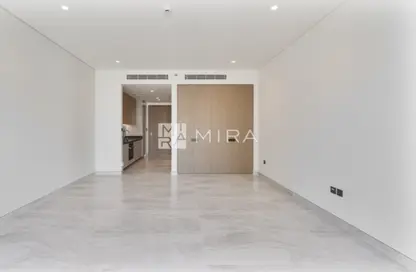Apartment - 1 Bathroom for rent in Peninsula Five - Peninsula - Business Bay - Dubai