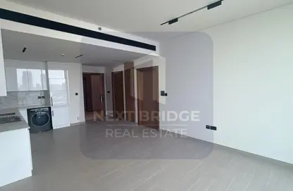 شقة - غرفة نوم - 2 حمامات للايجار في بن غاطي أزور - منطقة 16 - قرية جميرا الدائرية - دبي