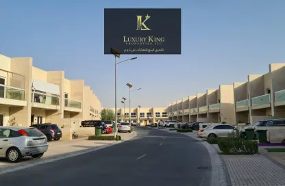 تاون هاوس - 3 غرف نوم - 4 حمامات للايجار في قرية ورسان - المدينة الدولية - دبي