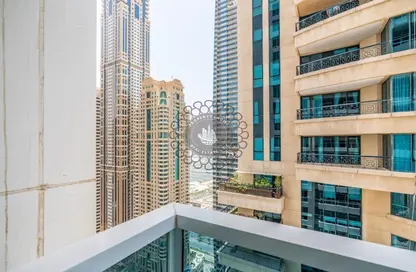 Outdoor Building image for: Apartment - 2 Bedrooms - 3 Bathrooms for sale in Marina Arcade Tower - Dubai Marina - Dubai, Image 1