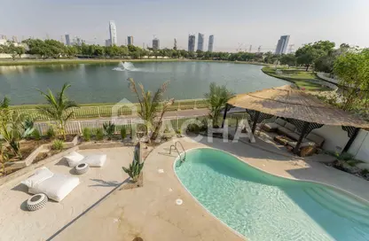 Villa - 4 Bedrooms - 5 Bathrooms for rent in Meadows 9 - Meadows - Dubai
