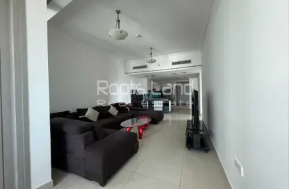 Apartment - 3 Bedrooms - 4 Bathrooms for rent in Ocean Heights - Dubai Marina - Dubai
