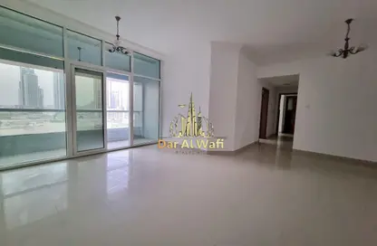 شقة - 3 غرف نوم - 3 حمامات للايجار في 1 زاخر تاور - أبراج زاخر - التعاون - الشارقة