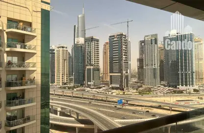 Apartment - 1 Bedroom - 1 Bathroom for rent in Escan Tower - Dubai Marina - Dubai