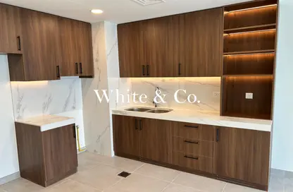 Apartment - 2 Bedrooms - 2 Bathrooms for sale in Ascot Residences - Town Square - Dubai