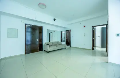 Apartment - 1 Bedroom - 2 Bathrooms for rent in DEC Tower 2 - DEC Towers - Dubai Marina - Dubai