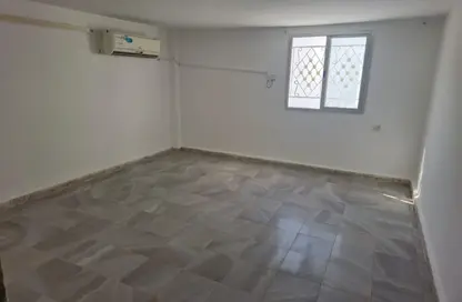 Villa - 2 Bedrooms - 1 Bathroom for rent in Al Ramla - Halwan - Sharjah