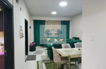 النزل و الشقق الفندقية - غرفة نوم - 2 حمامات للايجار في كورنيش عجمان - عجمان