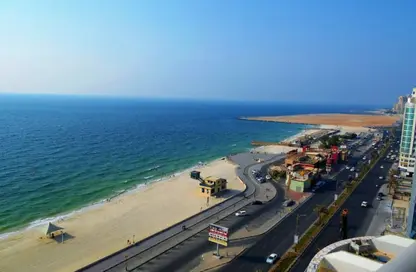 Apartment - 1 Bedroom - 1 Bathroom for rent in Ajman Corniche Residences - Ajman Corniche Road - Ajman
