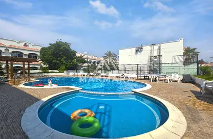 Villa - 4 Bedrooms - 5 Bathrooms for rent in Umm Suqeim 1 Villas - Umm Suqeim 1 - Umm Suqeim - Dubai