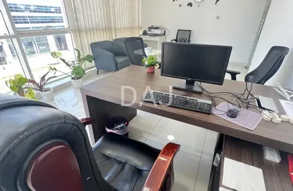 Office Space - Studio - 1 Bathroom for rent in Al Fajer Complex (Bena Complex) - Oud Metha - Bur Dubai - Dubai