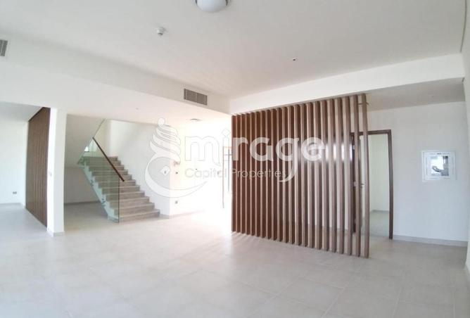 16080012 - Property Image 2