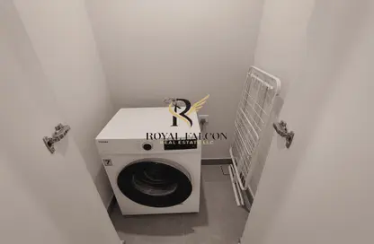 شقة - 2 غرف نوم - 3 حمامات للايجار في 1 Residences - 2 - الكفاف - زعبيل - دبي