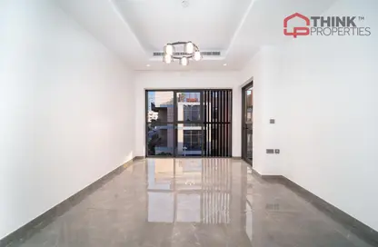 تاون هاوس - 4 غرف نوم - 5 حمامات للايجار في منطقة 14 - قرية الجميرا سركل - دبي