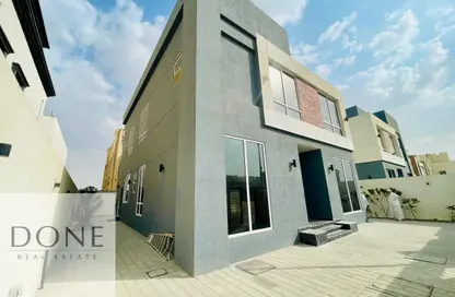 Villa - 5 Bedrooms - 7 Bathrooms for rent in Hoshi - Al Badie - Sharjah