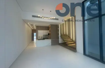 تاون هاوس - 4 غرف نوم - 5 حمامات للايجار في لا بيرلا هومز 12 - الضاحية 12 - قرية الجميرا سركل - دبي تاون هاوس - 4 غرف نوم - 5 حمامات للايجار في لا بيرلا هومز 12 - الضاحية 12 - قرية الجميرا سركل - دبي