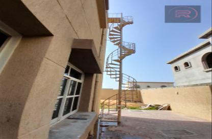 Villa - 7+ Bedrooms - 7+ Bathrooms for rent in Al Riffa - Ras Al Khaimah