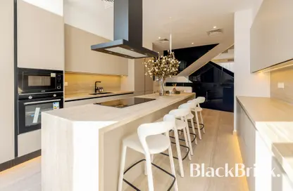 Villa - 4 Bedrooms - 5 Bathrooms for sale in Ixora - Al Barari - Dubai
