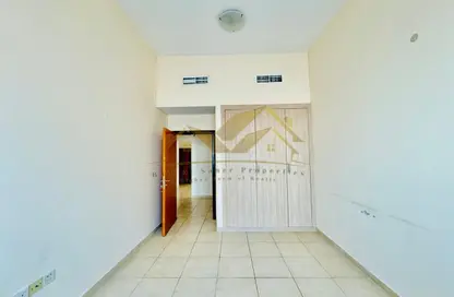Apartment - 2 Bedrooms - 1 Bathroom for rent in Jumeirah 1 - Jumeirah - Dubai