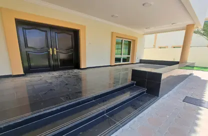 Villa - 4 Bedrooms - 4 Bathrooms for rent in Umm Suqeim 2 Villas - Umm Suqeim 2 - Umm Suqeim - Dubai