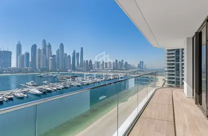 Apartment - 3 Bedrooms - 3 Bathrooms for sale in Palace Beach Residence - EMAAR Beachfront - Dubai Harbour - Dubai