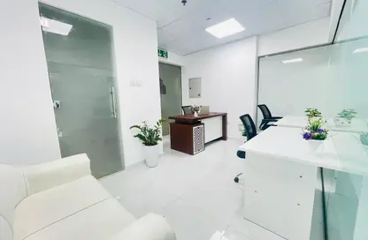 Office Space - Studio - 1 Bathroom for rent in Aspin Tower - Sheikh Zayed Road - Dubai