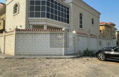 Villa - 5 Bedrooms - 7 Bathrooms for sale in Al Mowaihat 2 - Al Mowaihat - Ajman